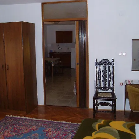 Apartman Za 3 Osobe *